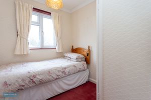 Bedroom- click for photo gallery